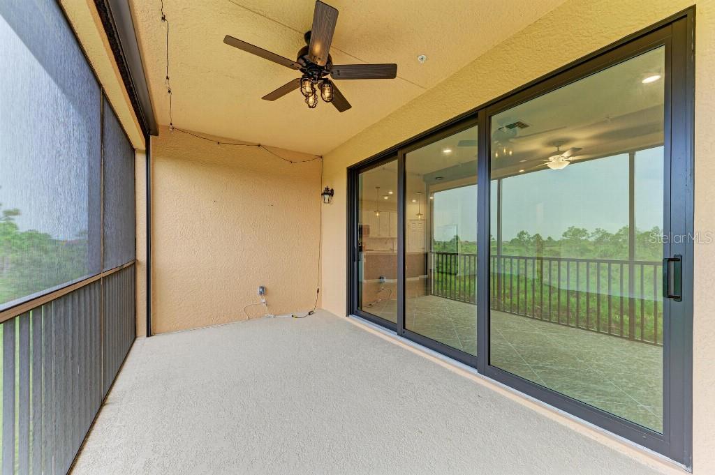 Image 28 of 42 For 10043 Crooked Creek Drive 202