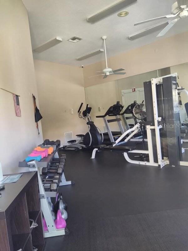 Image 13 of 15 For 10764 70th Avenue 6201