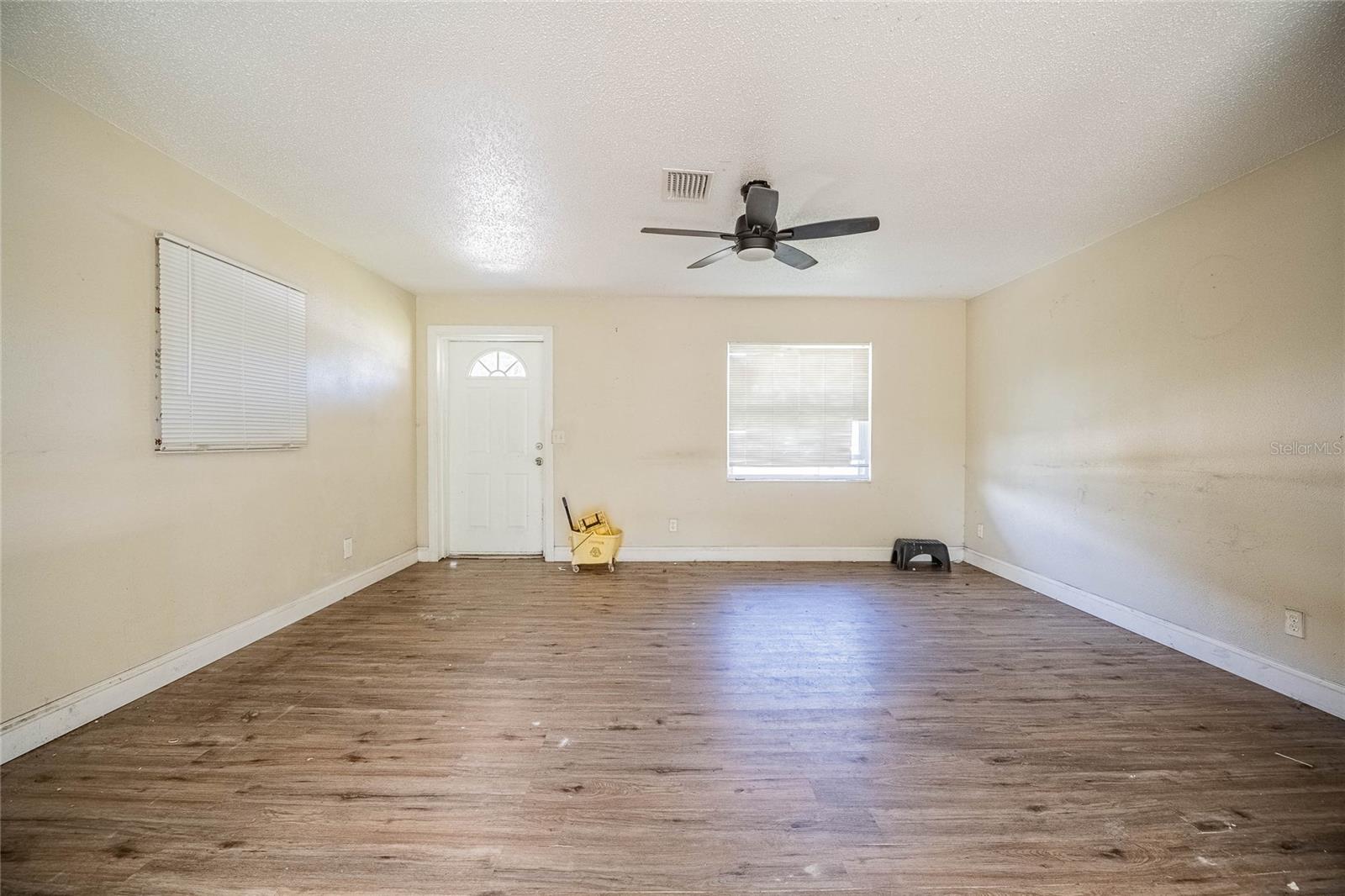 Image 18 of 31 For 640 Dean Street