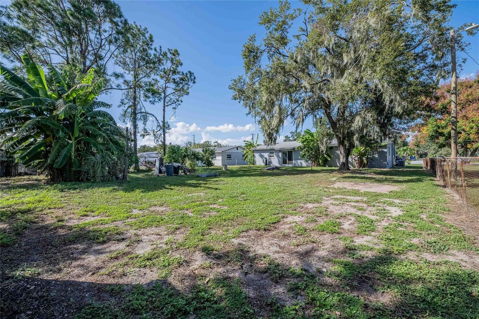 Image 23 of 31 For 640 Dean Street