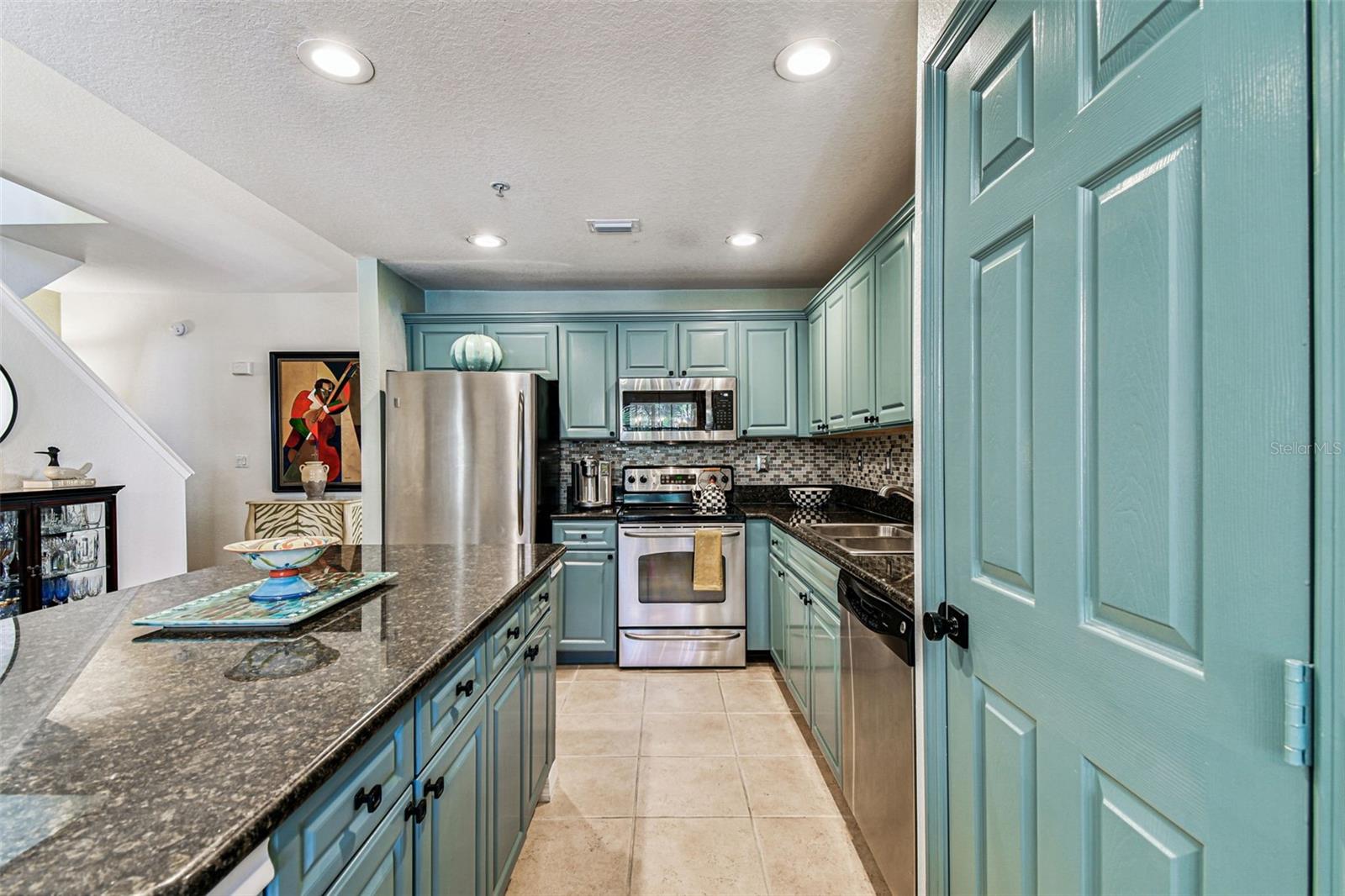 Image 19 of 78 For 143 Grand Beach Place 143