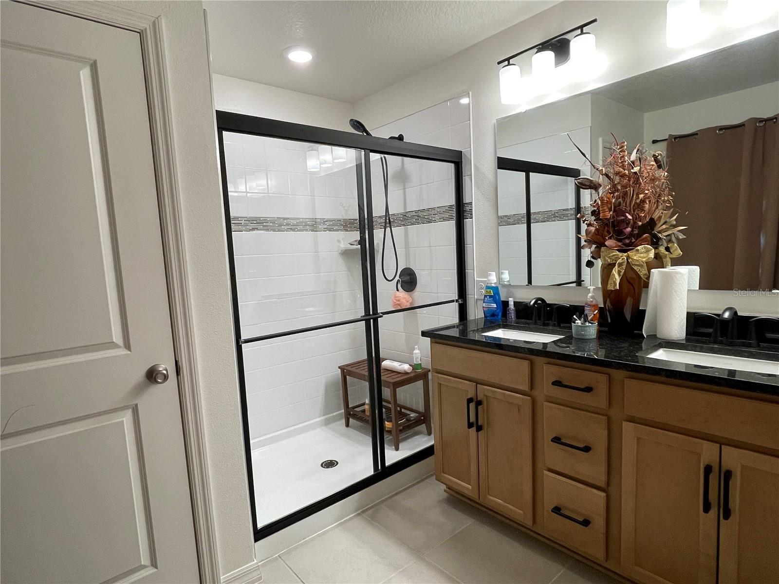 Image 18 of 22 For 7115 Cruz Court