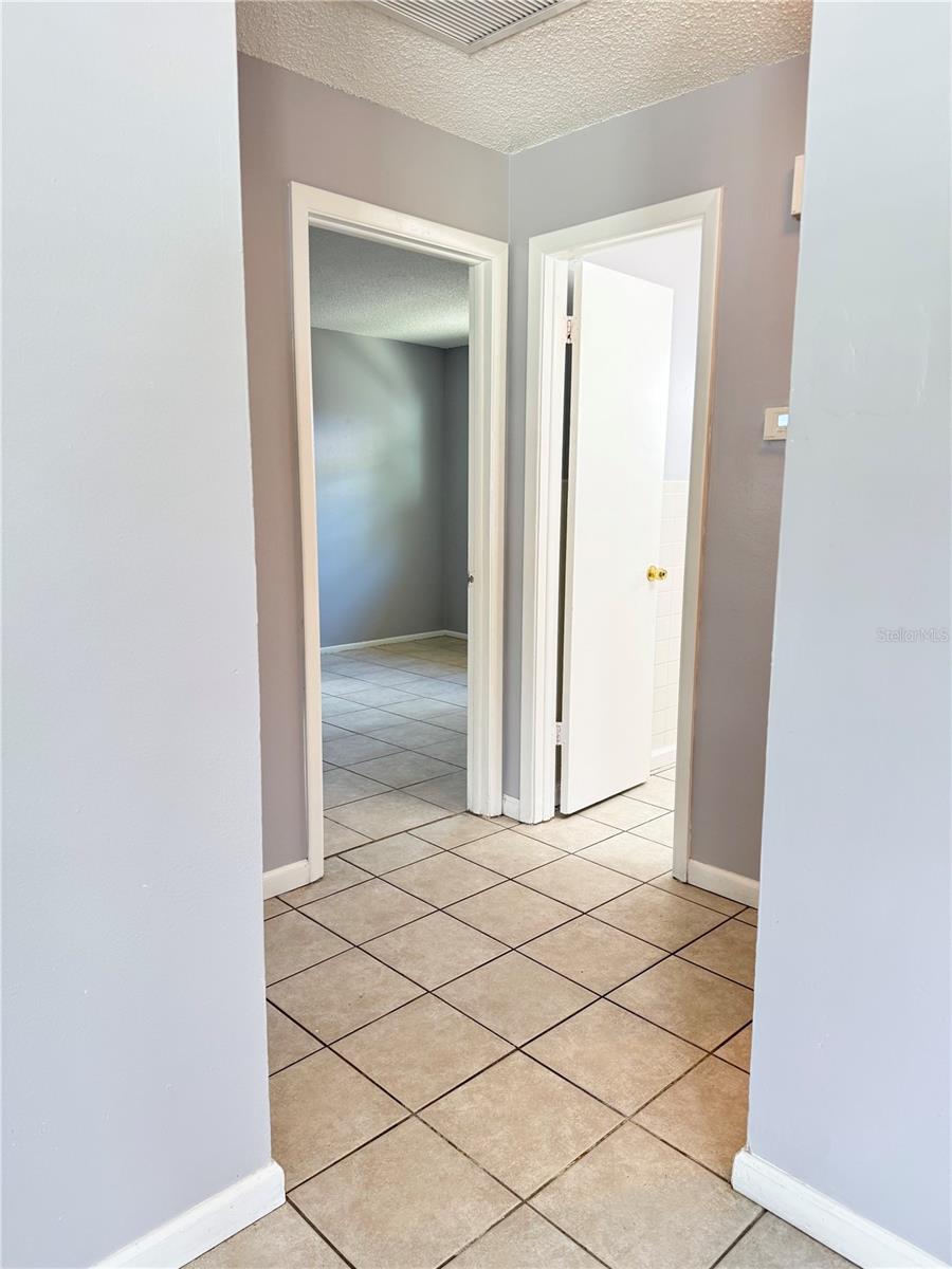 Image 22 of 29 For 813 Lake Palms Drive