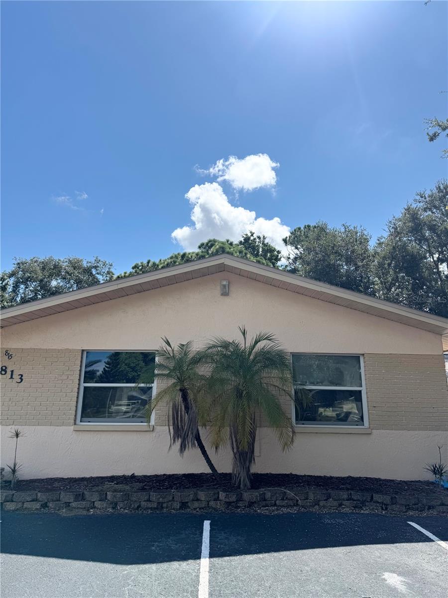 Image 28 of 29 For 813 Lake Palms Drive