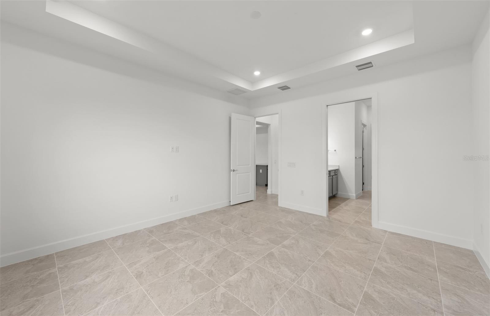 Image 13 of 24 For 19611 Indian Rock Place