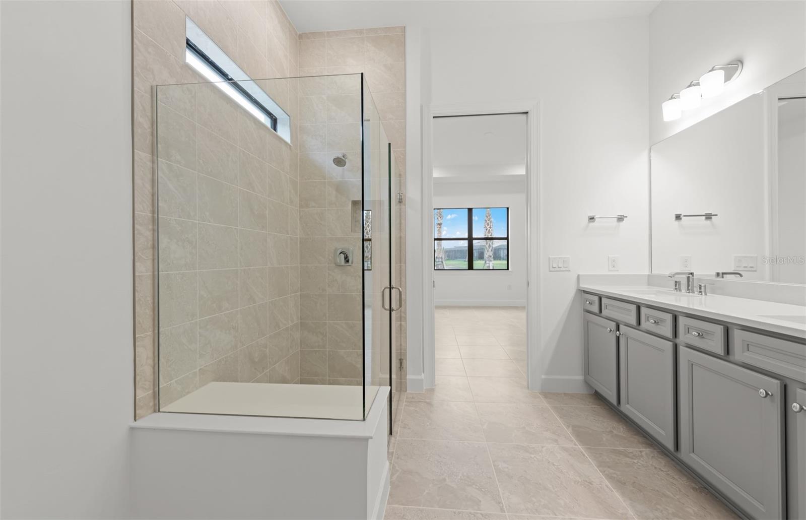 Image 15 of 24 For 19611 Indian Rock Place