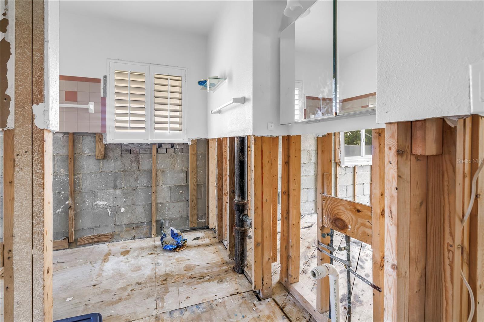 Image 22 of 50 For 4151 Belle Vista Drive