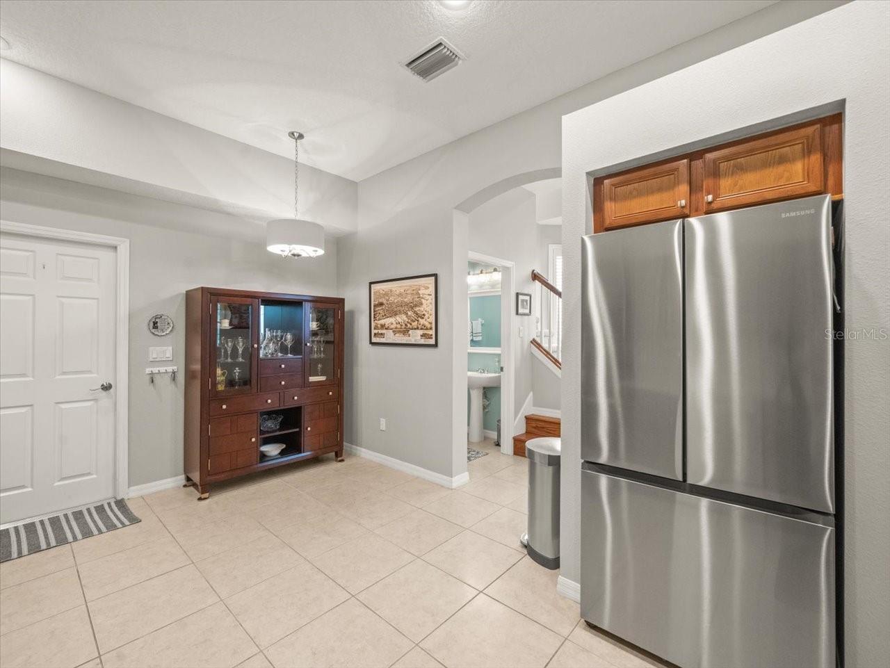 Image 21 of 67 For 98 Highland Avenue 102