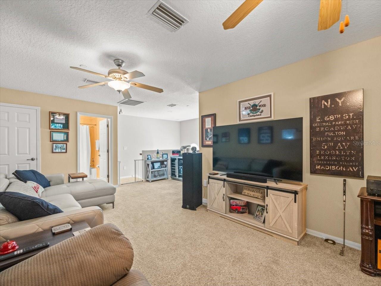 Image 43 of 67 For 98 Highland Avenue 102