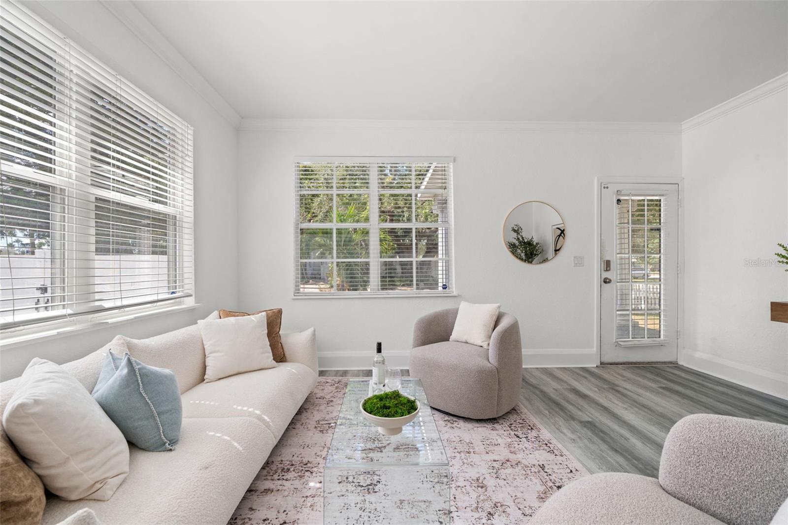 Image 10 of 60 For 205 Westland Avenue