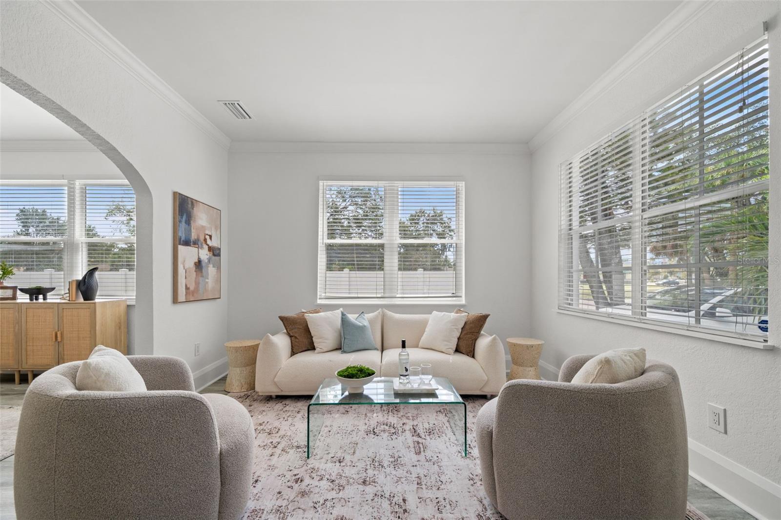 Image 12 of 60 For 205 Westland Avenue