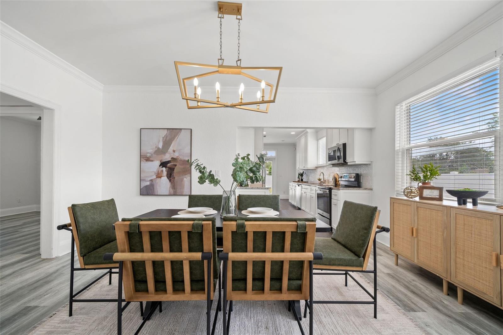 Image 14 of 60 For 205 Westland Avenue