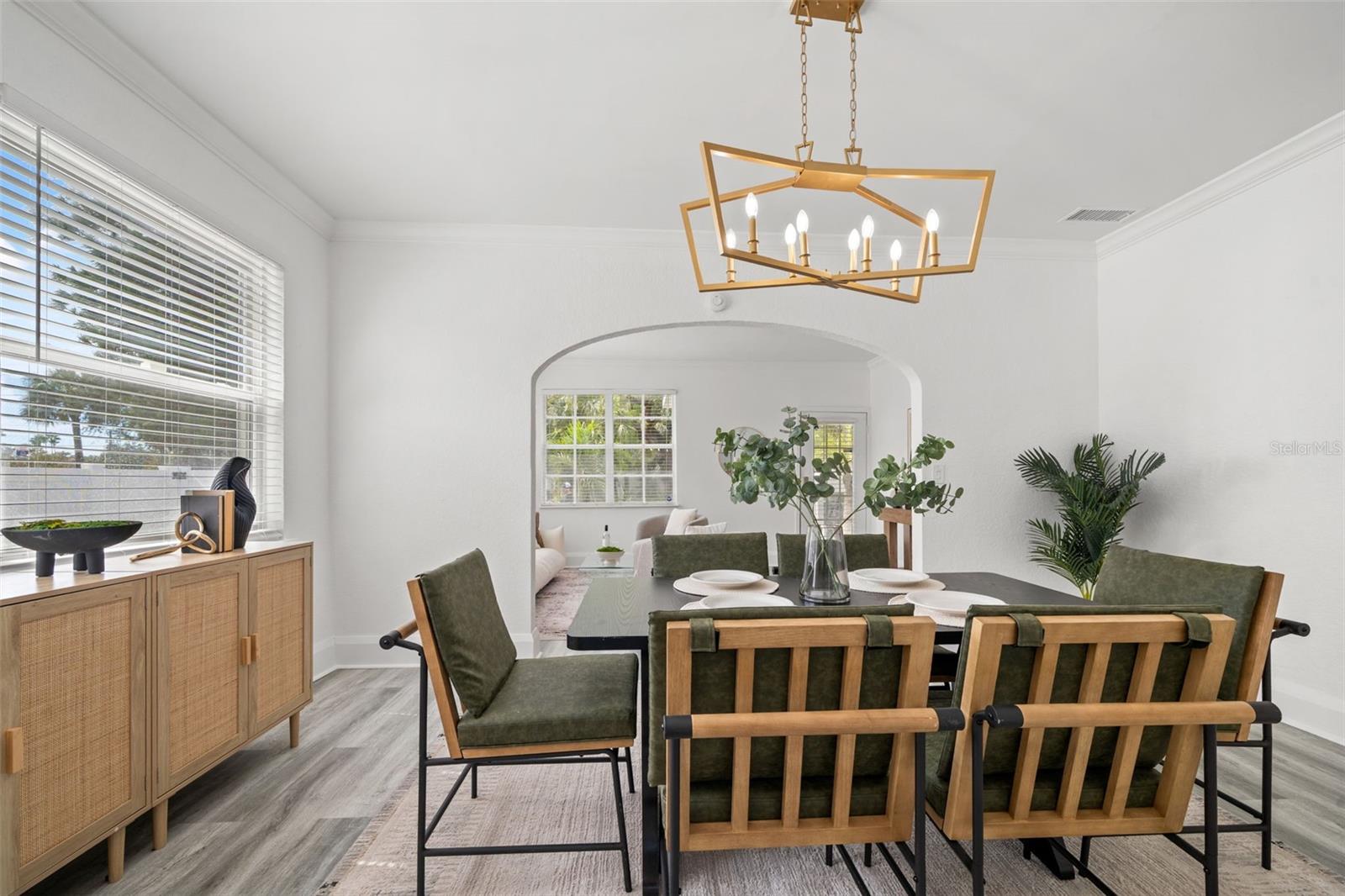 Image 17 of 60 For 205 Westland Avenue