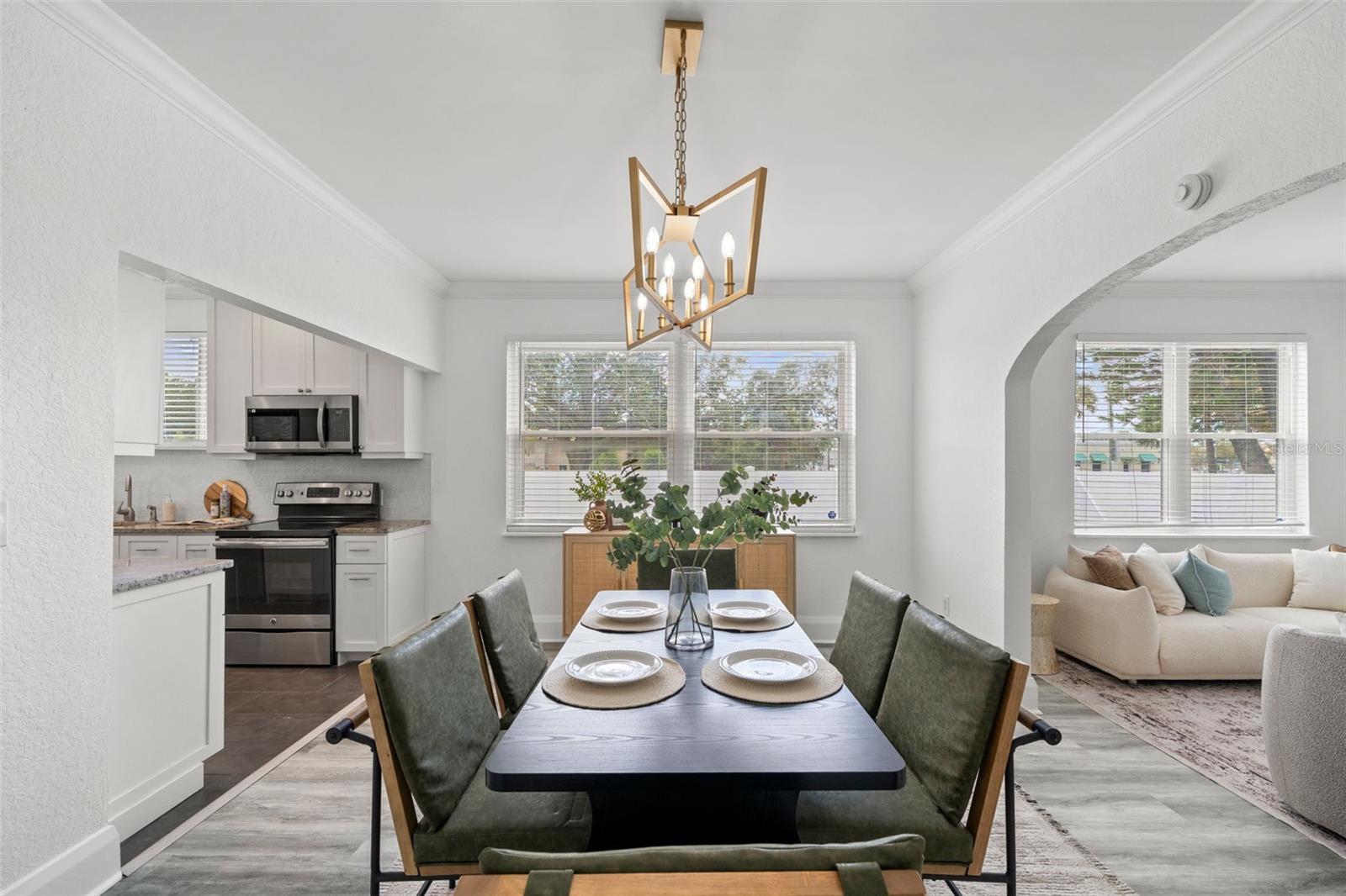 Image 18 of 60 For 205 Westland Avenue