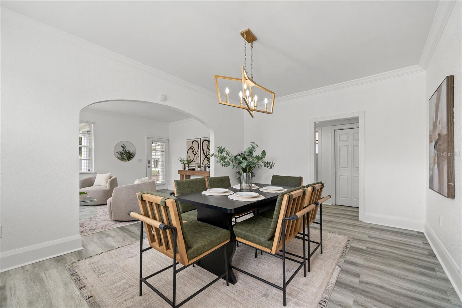 Image 19 of 60 For 205 Westland Avenue