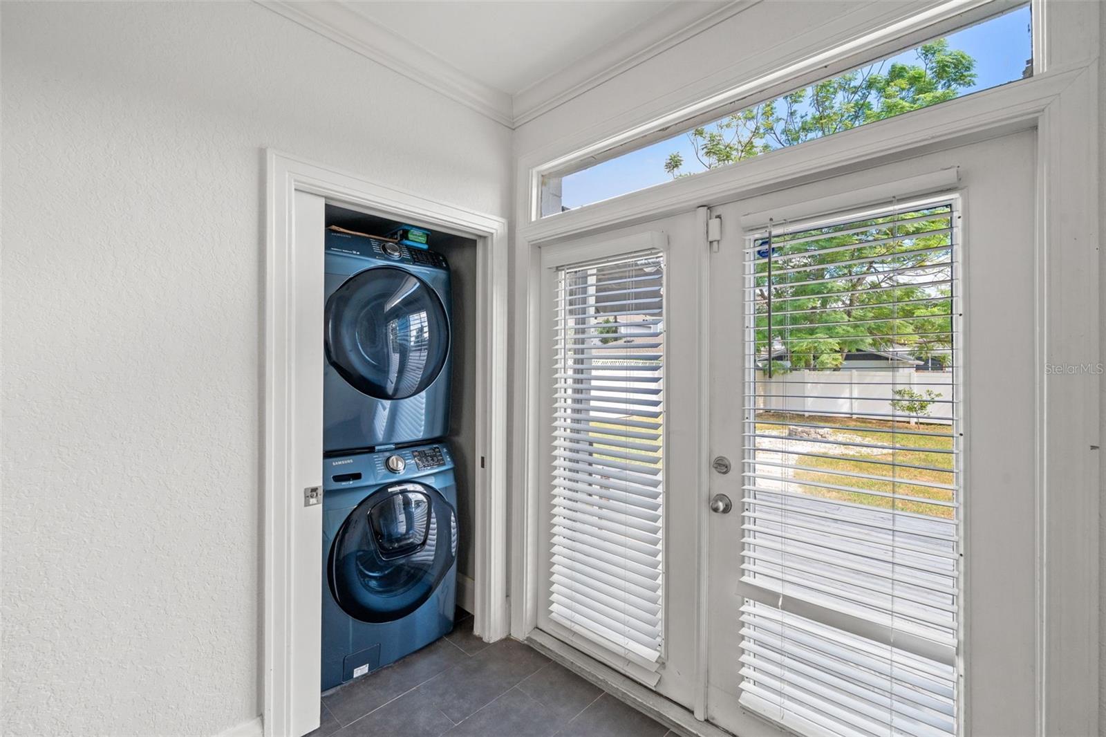 Image 26 of 60 For 205 Westland Avenue