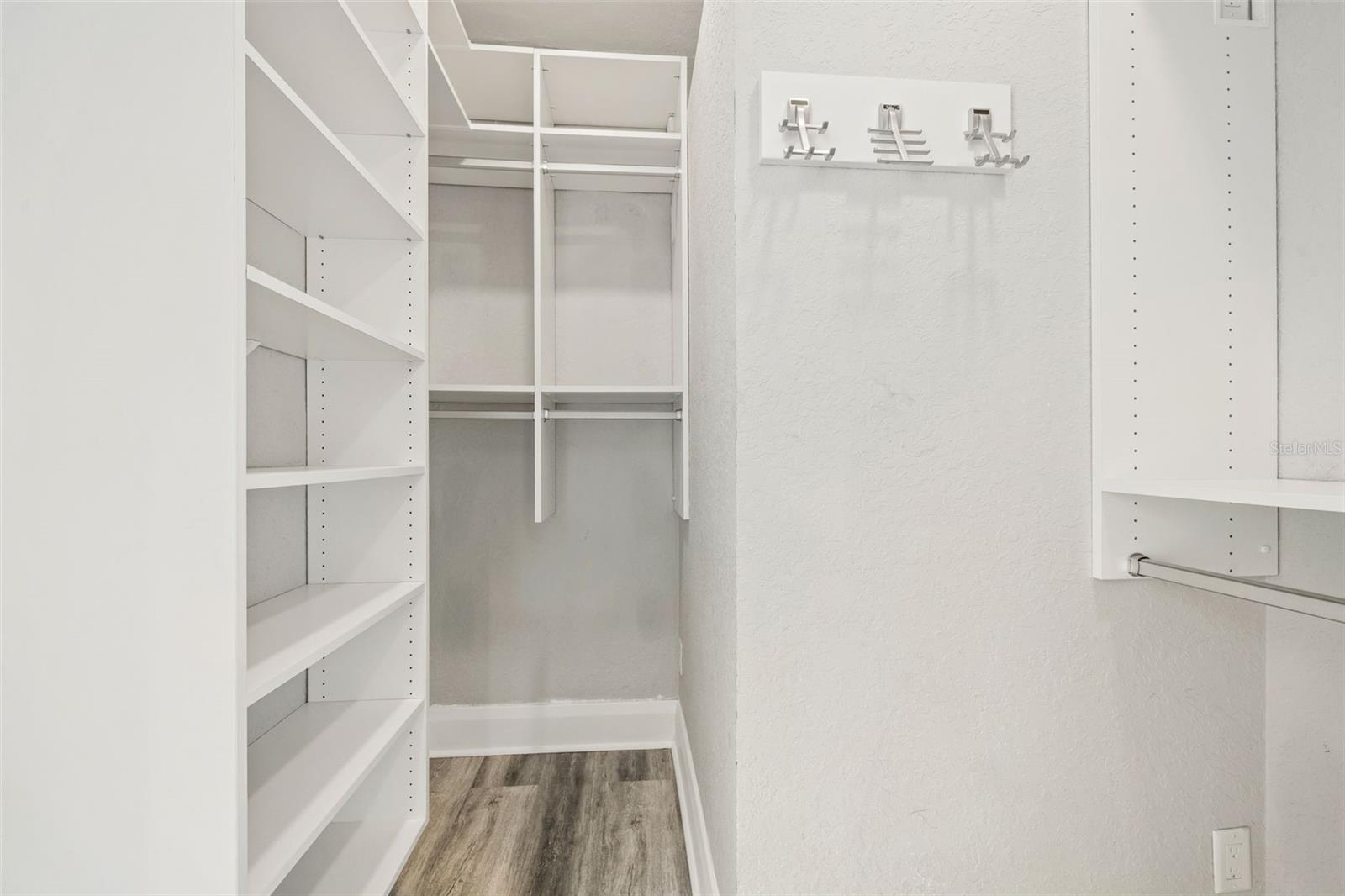 Image 30 of 60 For 205 Westland Avenue