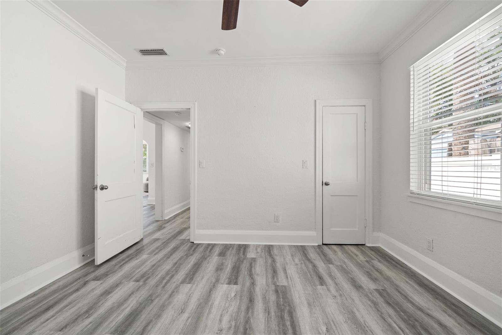 Image 34 of 60 For 205 Westland Avenue