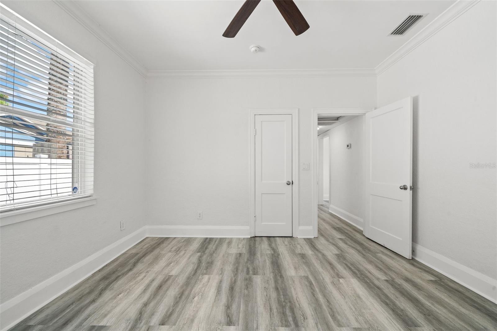 Image 37 of 60 For 205 Westland Avenue