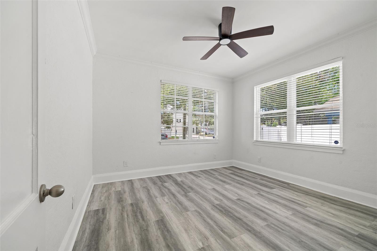 Image 38 of 60 For 205 Westland Avenue