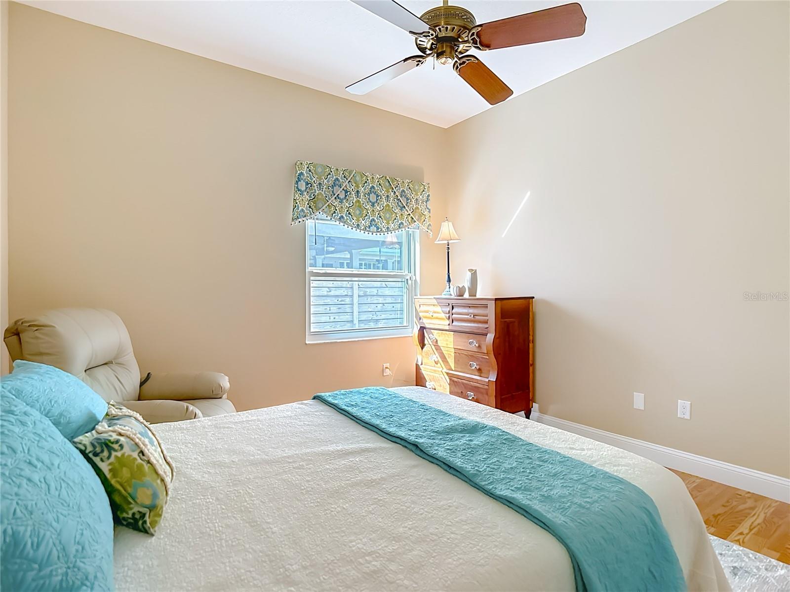 Image 35 of 60 For 14140 Stonegate Drive