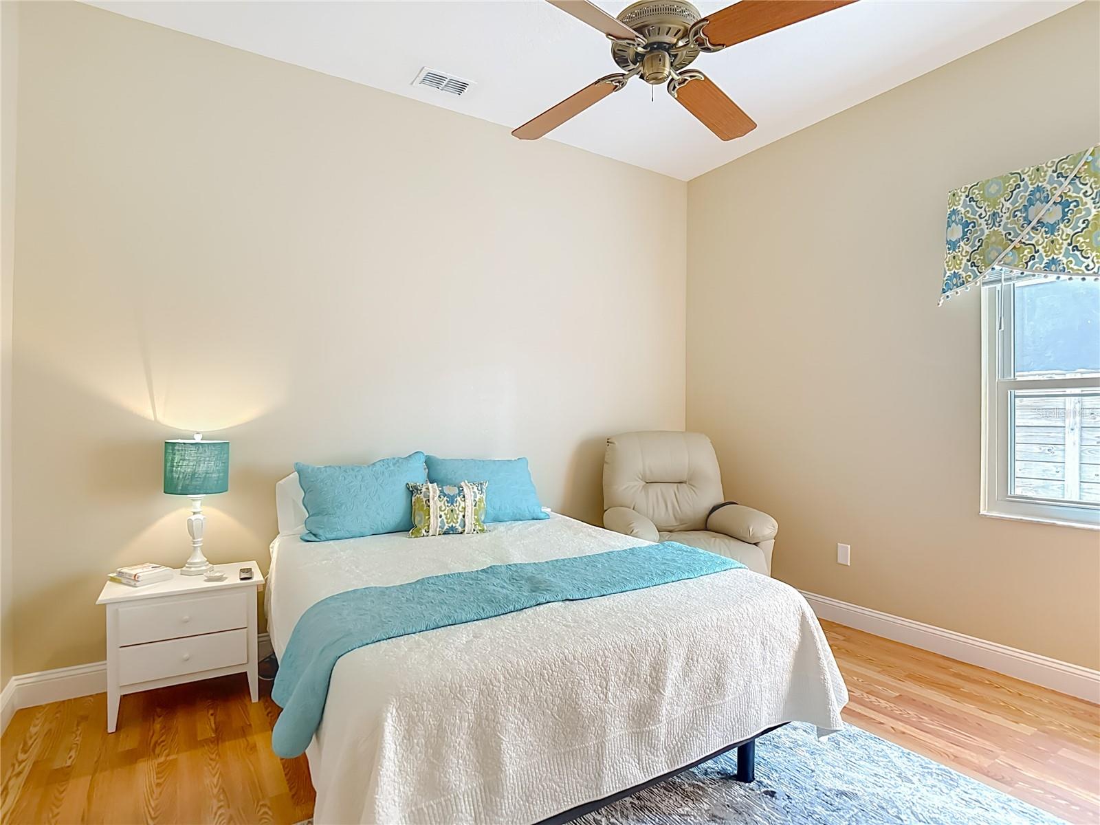 Image 36 of 60 For 14140 Stonegate Drive