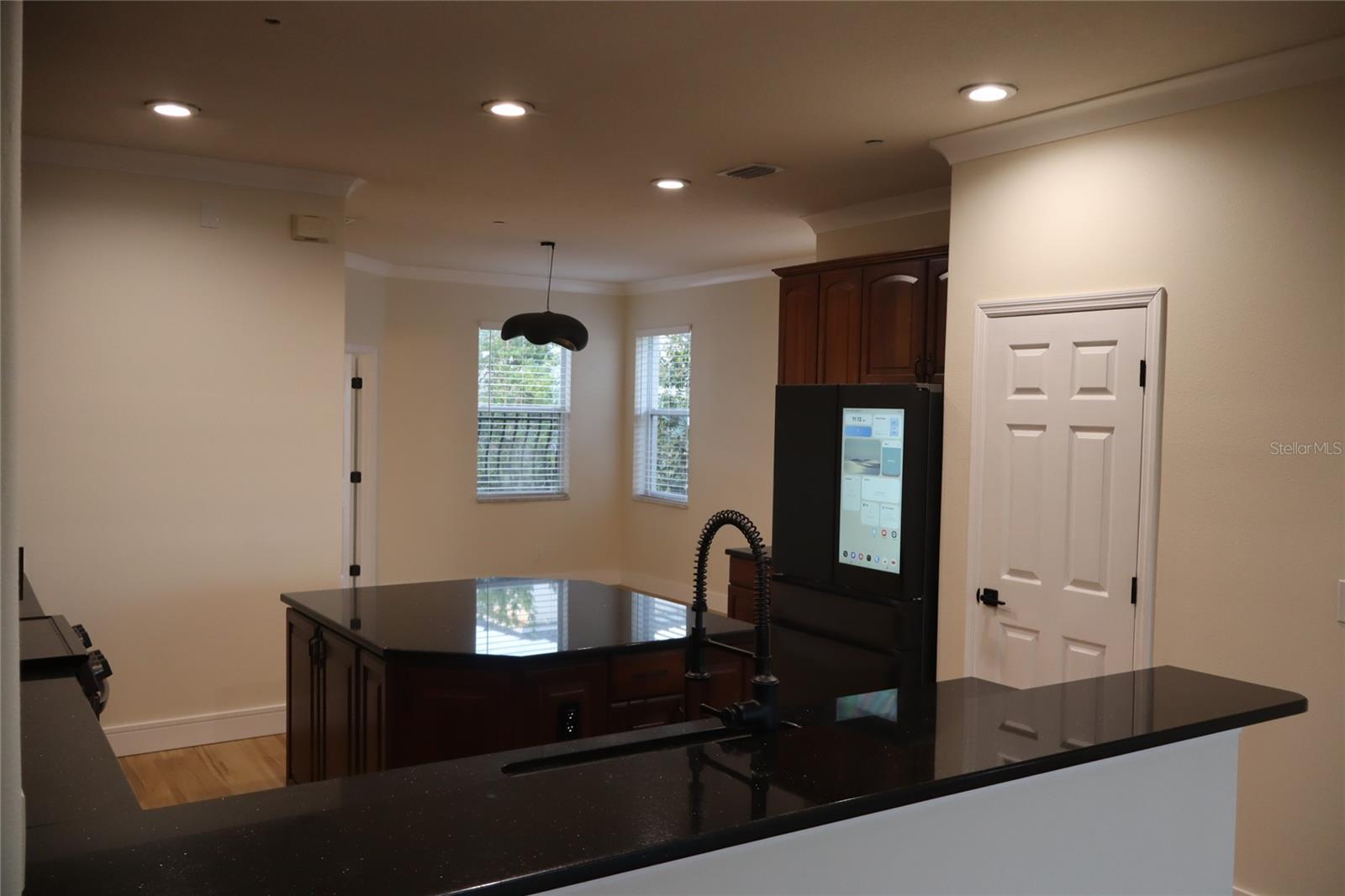 Image 14 of 61 For 1142 Venetian Harbor Drive Ne