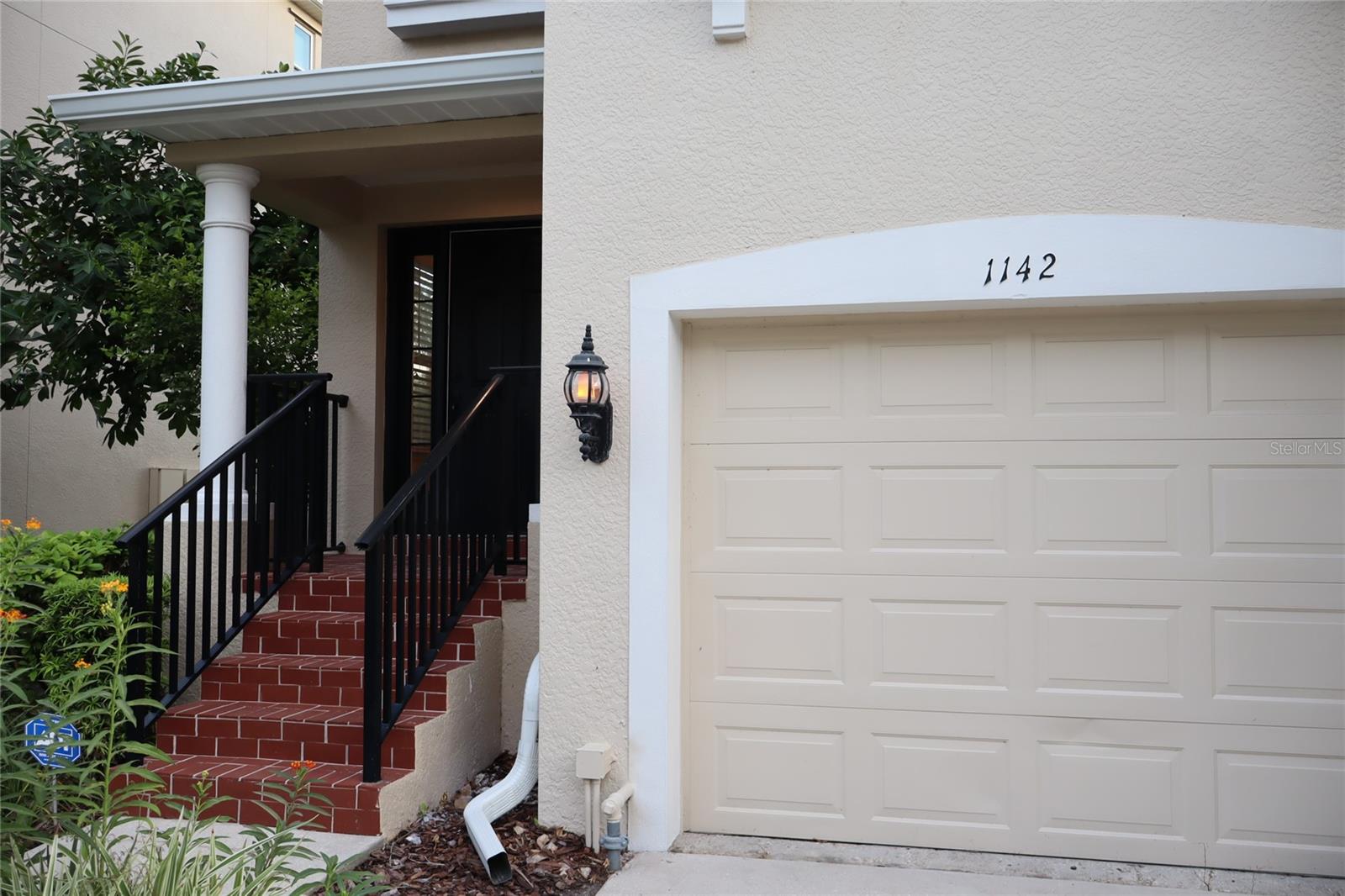 Image 2 of 61 For 1142 Venetian Harbor Drive Ne