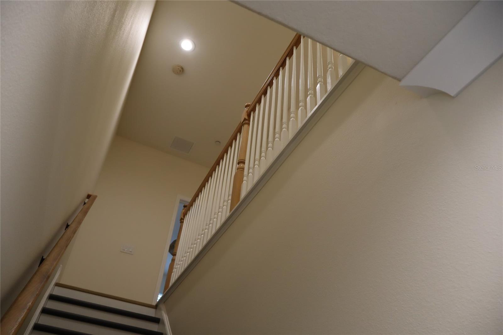 Image 30 of 61 For 1142 Venetian Harbor Drive Ne