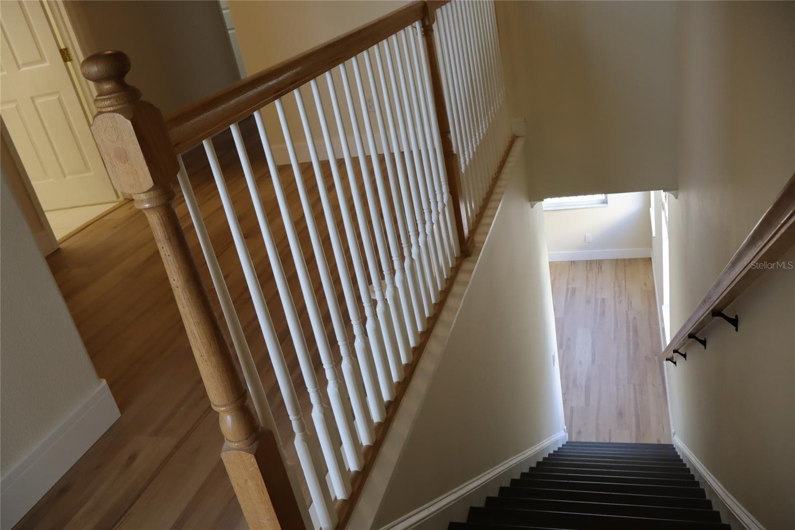 Image 31 of 61 For 1142 Venetian Harbor Drive Ne