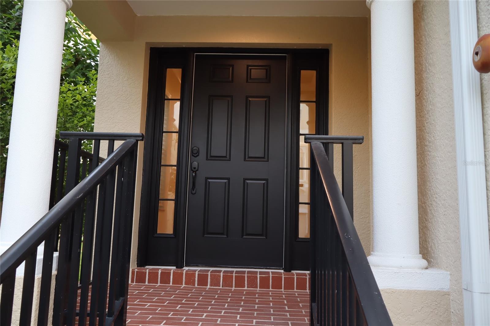 Image 4 of 61 For 1142 Venetian Harbor Drive Ne