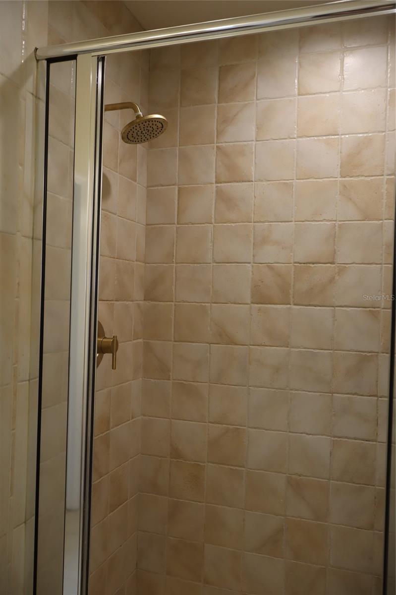 Image 41 of 61 For 1142 Venetian Harbor Drive Ne