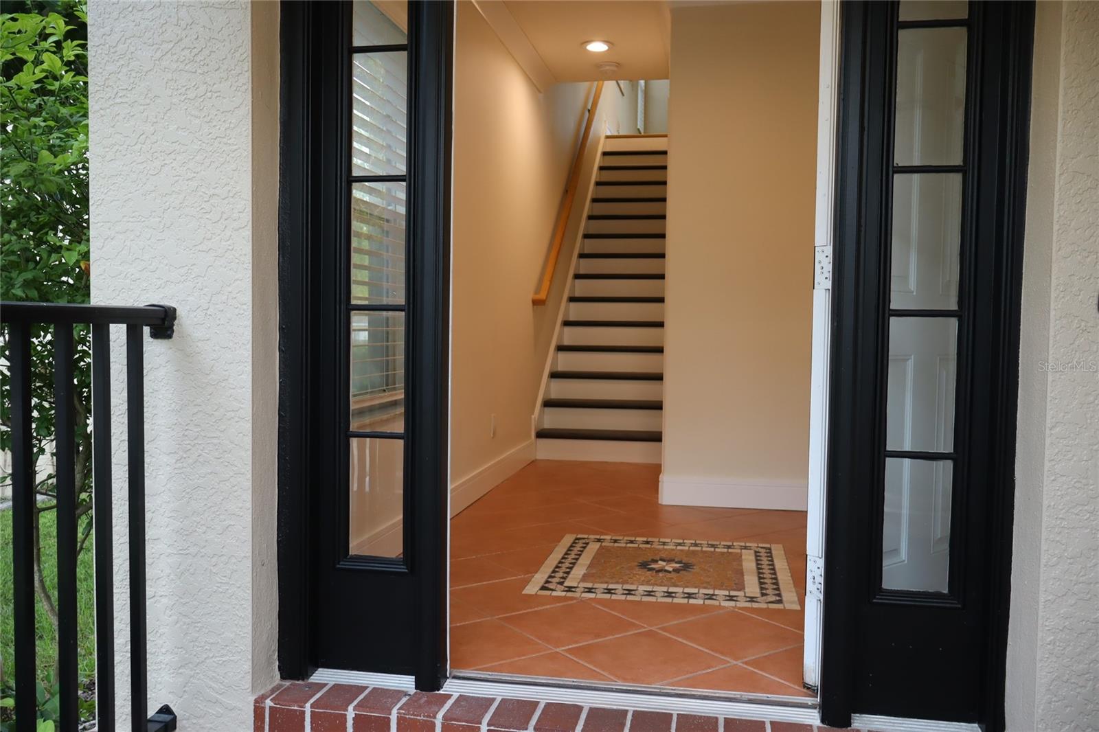 Image 5 of 61 For 1142 Venetian Harbor Drive Ne