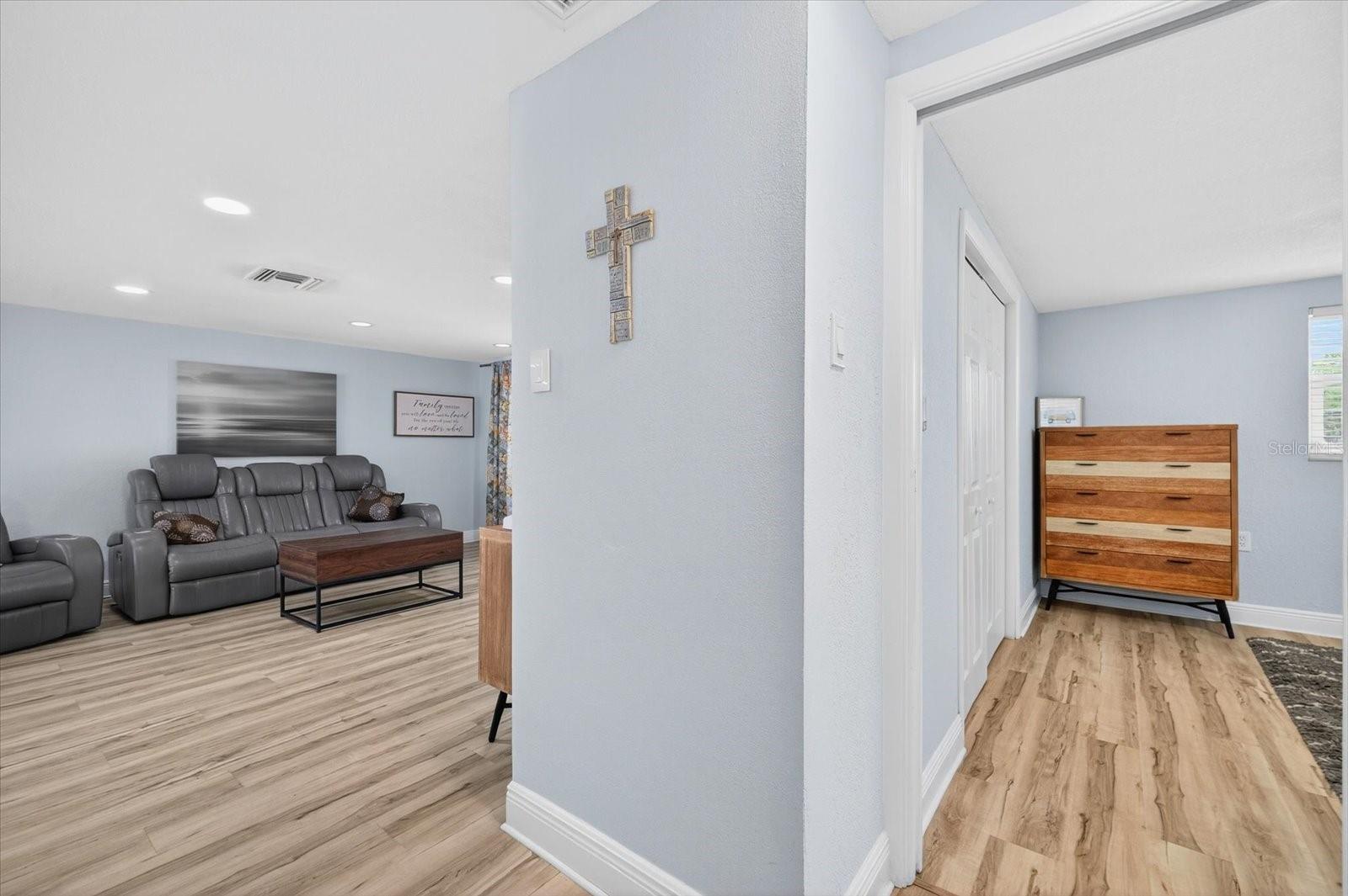 Image 16 of 60 For 5312 Flora Avenue