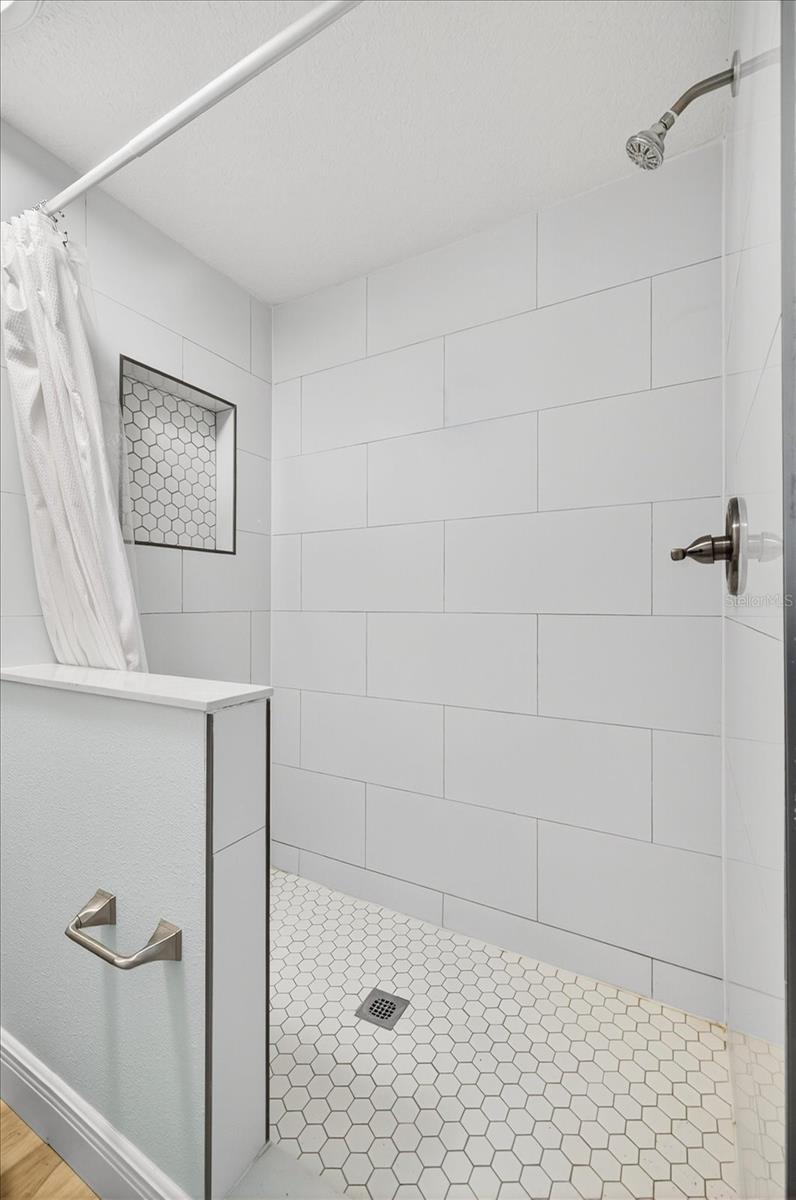 Image 25 of 60 For 5312 Flora Avenue