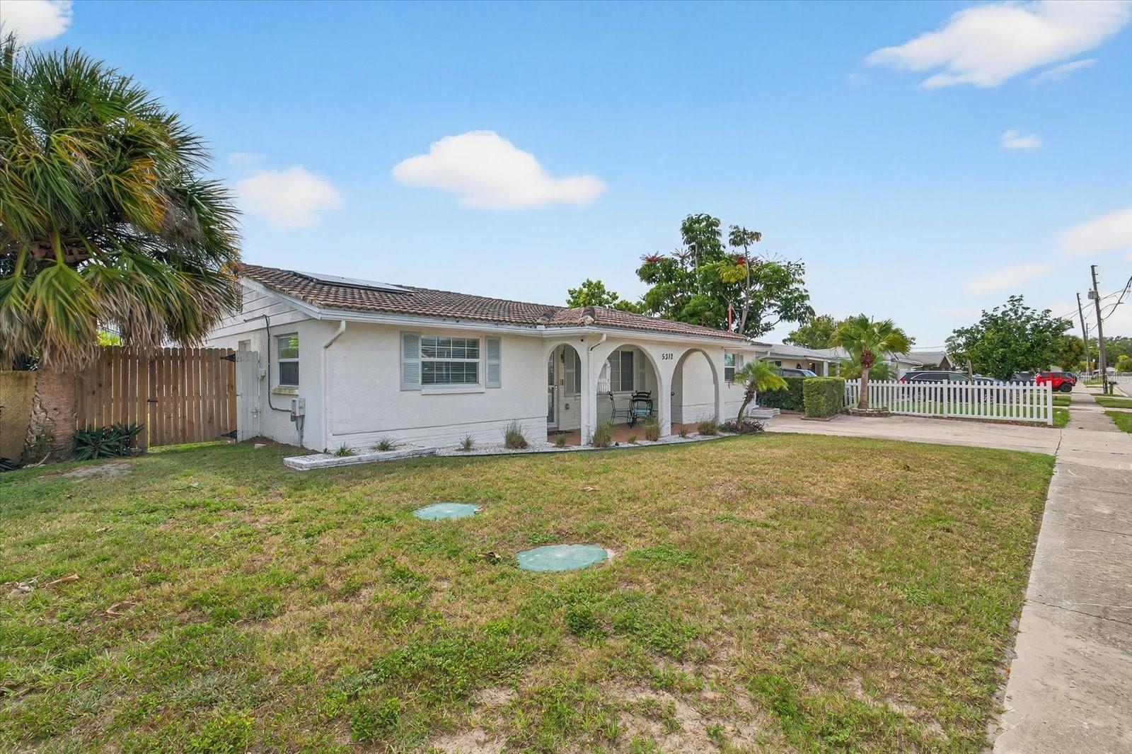 Image 3 of 60 For 5312 Flora Avenue