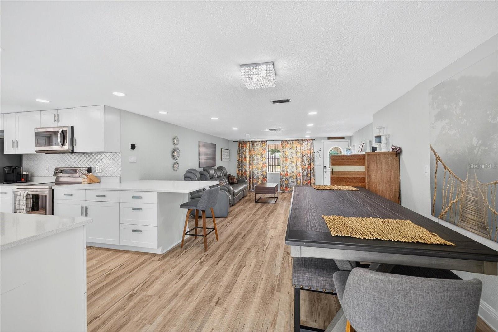 Image 9 of 60 For 5312 Flora Avenue