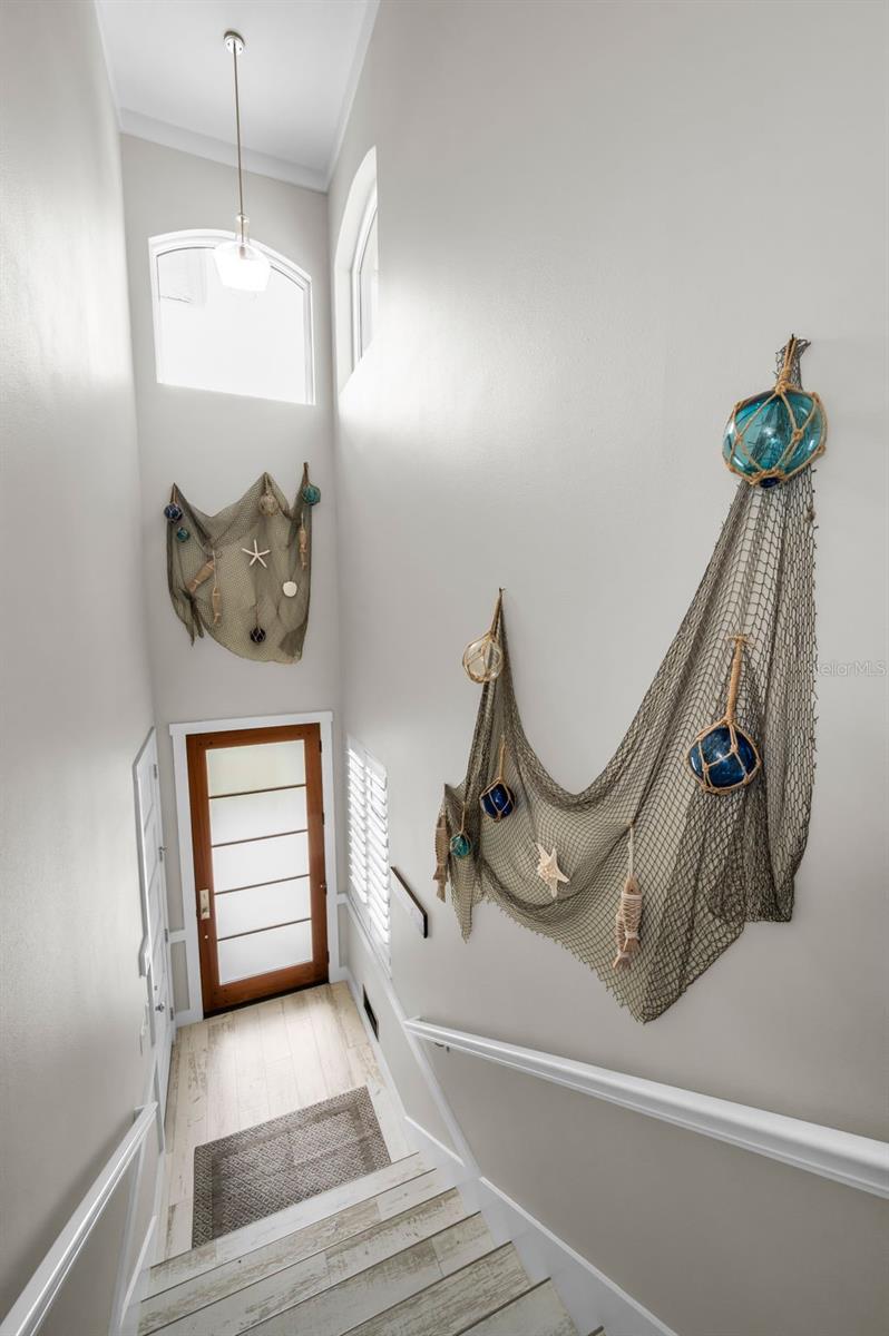 Image 13 of 90 For 15459 2nd Street E