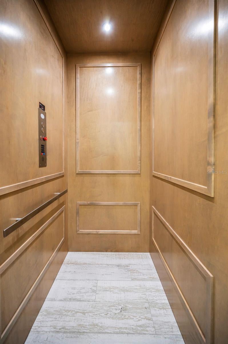 Image 15 of 90 For 15459 2nd Street E