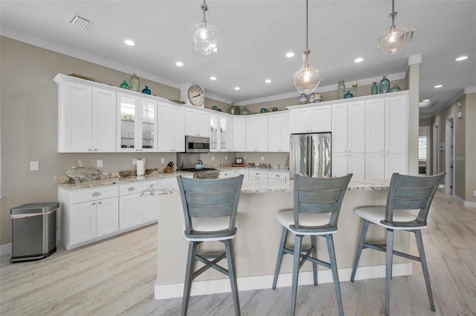 Image 27 of 90 For 15459 2nd Street E