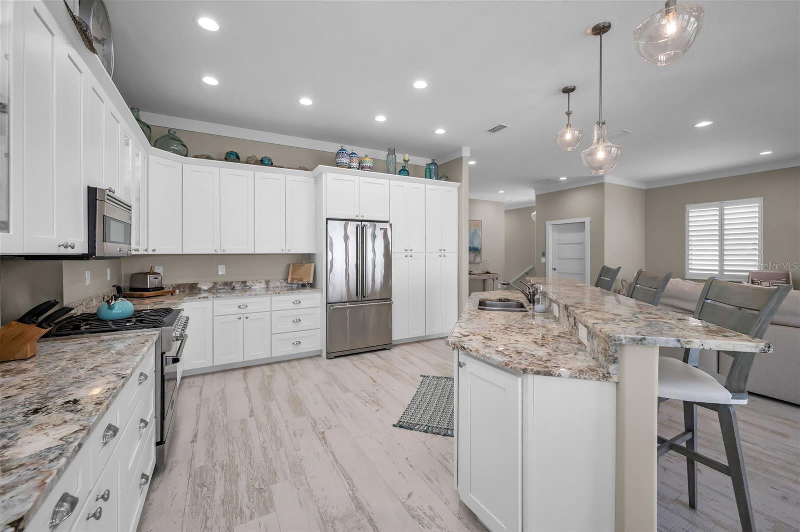 Image 29 of 90 For 15459 2nd Street E