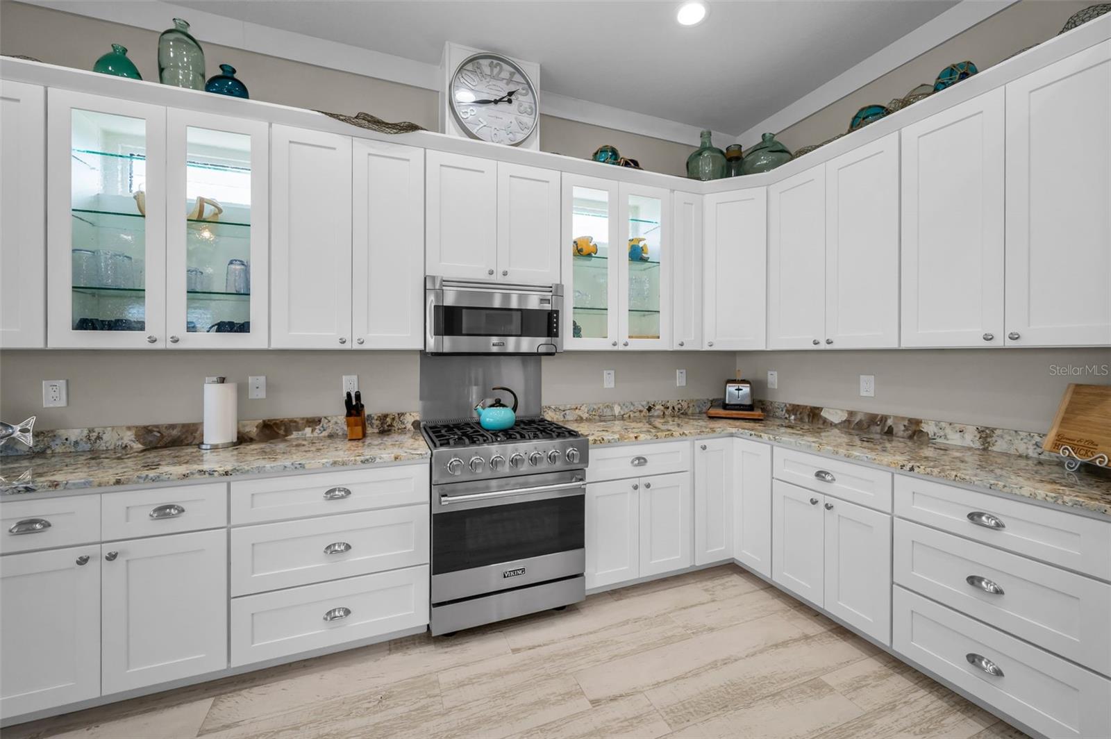 Image 31 of 90 For 15459 2nd Street E