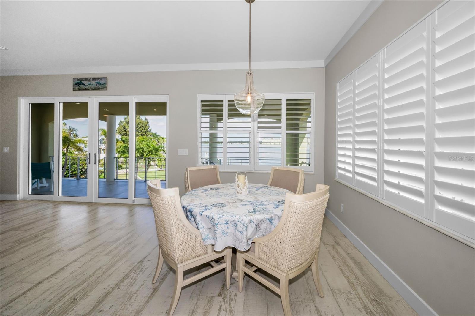 Image 32 of 90 For 15459 2nd Street E