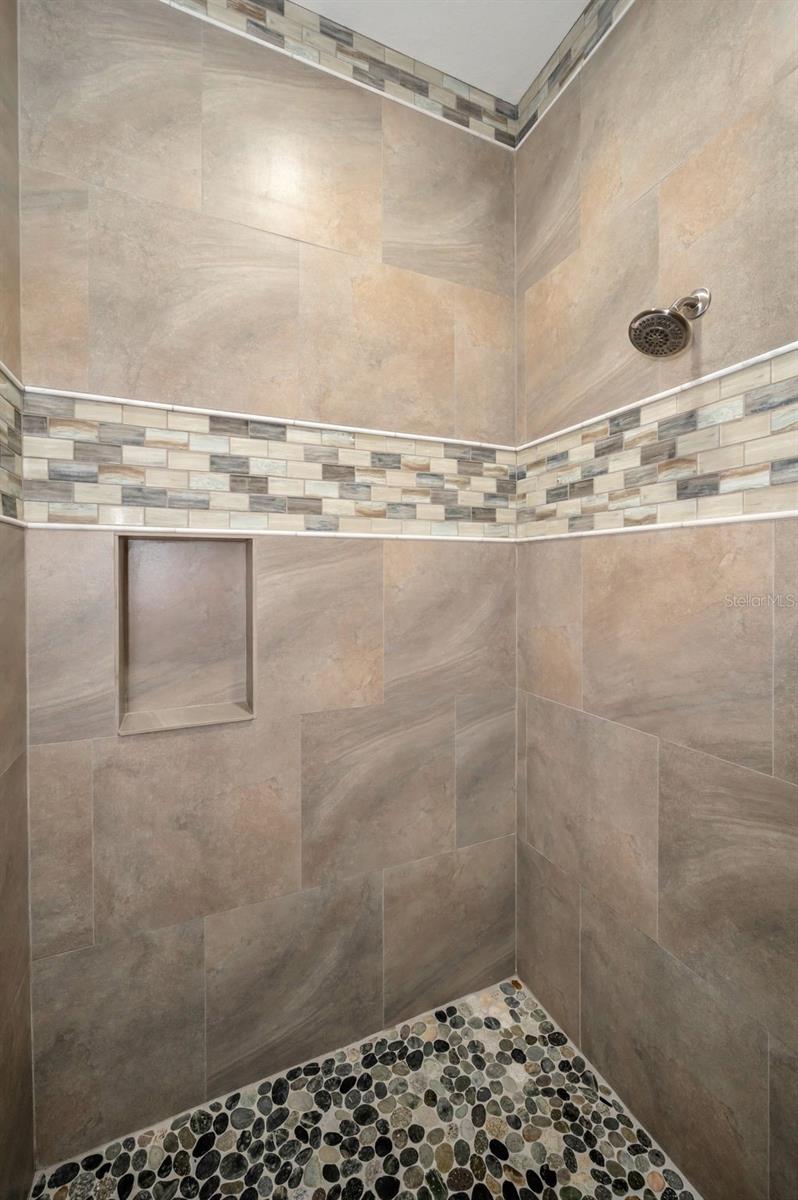 Image 44 of 90 For 15459 2nd Street E