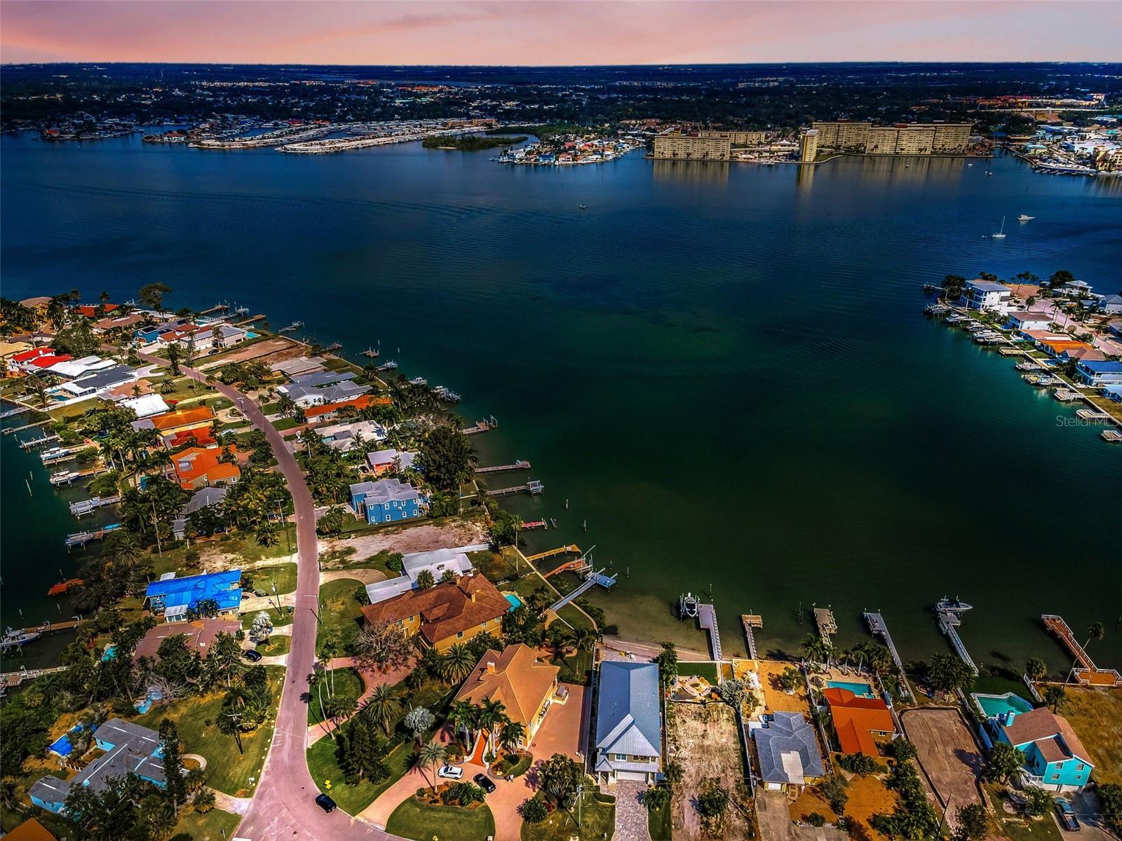 Image 9 of 90 For 15459 2nd Street E