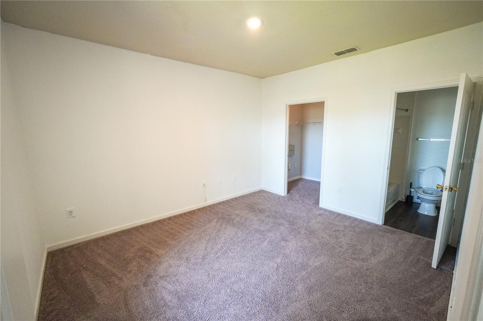 Image 22 of 42 For 17920 Villa Creek Drive 17920