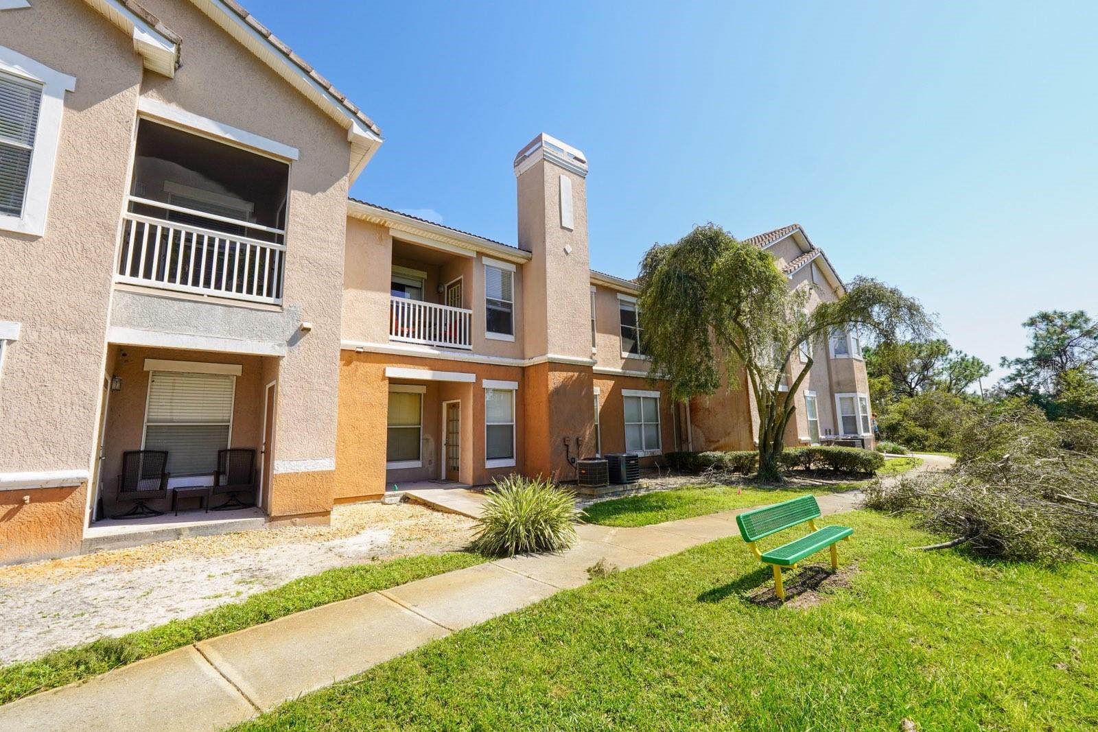 Image 29 of 42 For 17920 Villa Creek Drive 17920