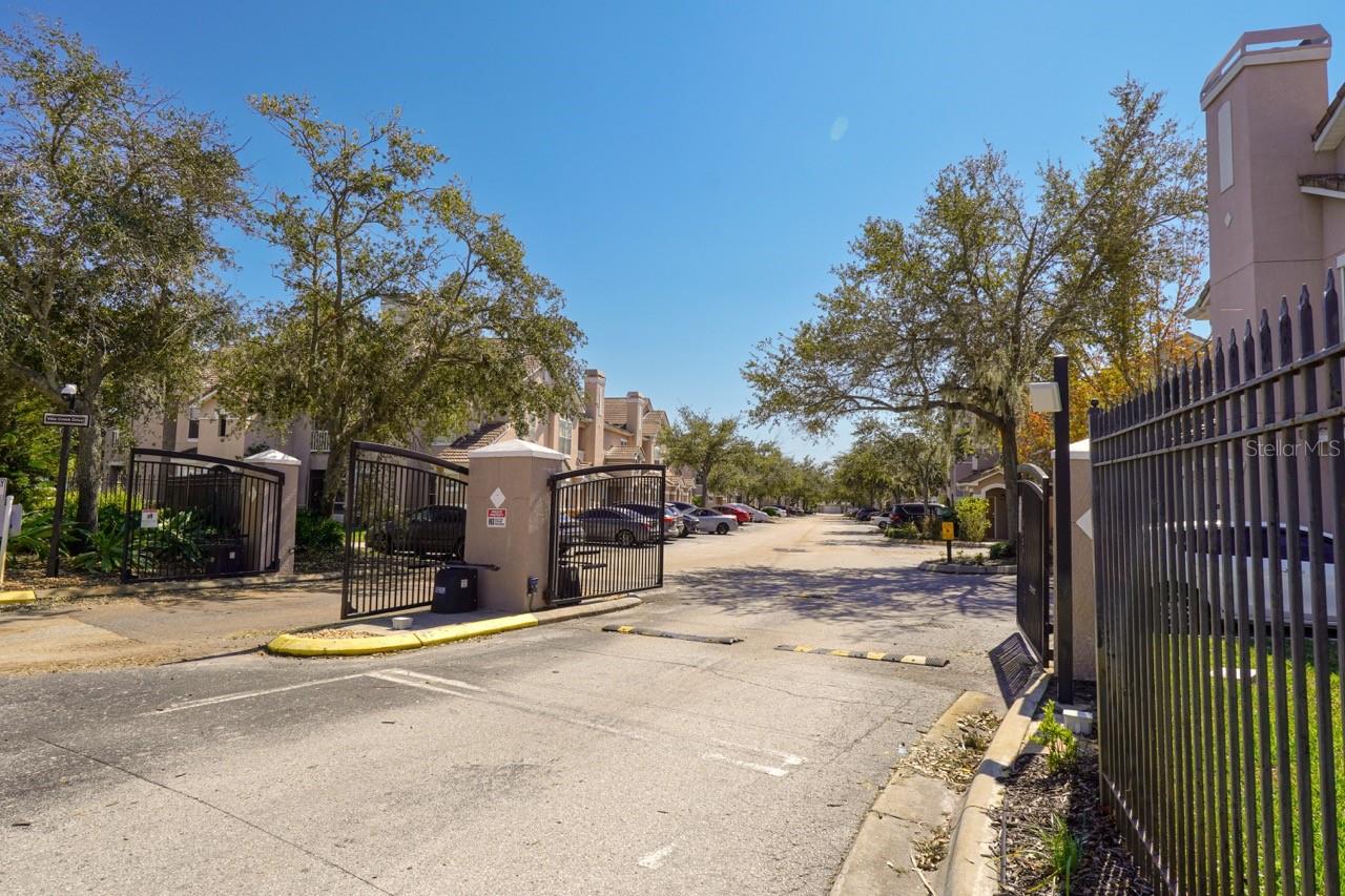 Image 31 of 42 For 17920 Villa Creek Drive 17920