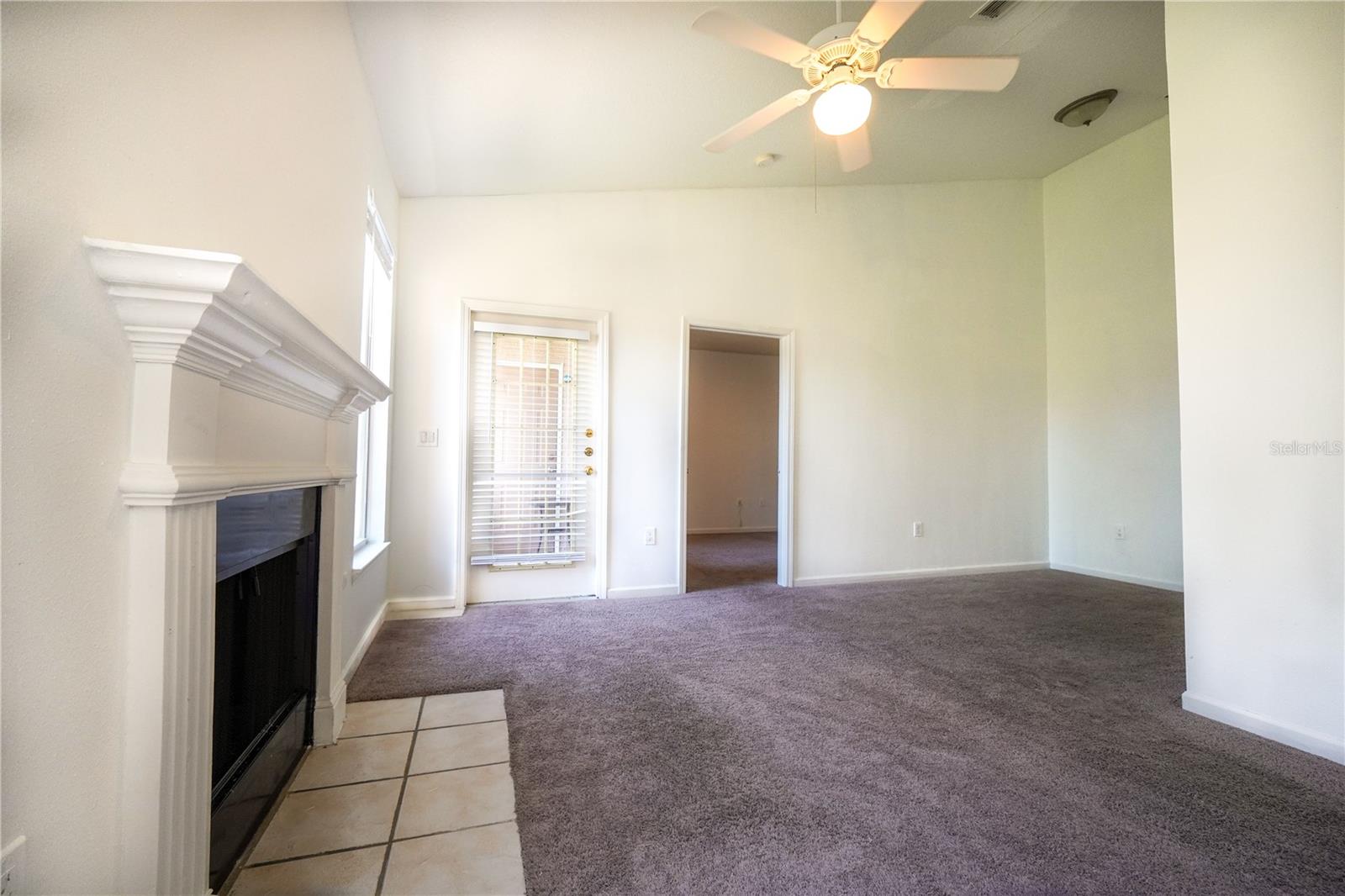 Image 7 of 42 For 17920 Villa Creek Drive 17920