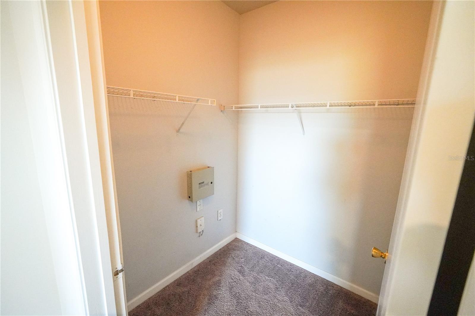 Image 9 of 42 For 17920 Villa Creek Drive 17920